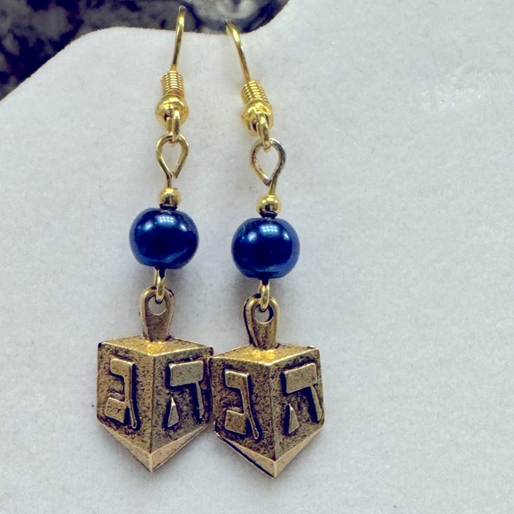 “Dreidel” Drop Earrings in Gold with a Navy Faux Pearl & Metal Bead Accent - Picture 1 of 2